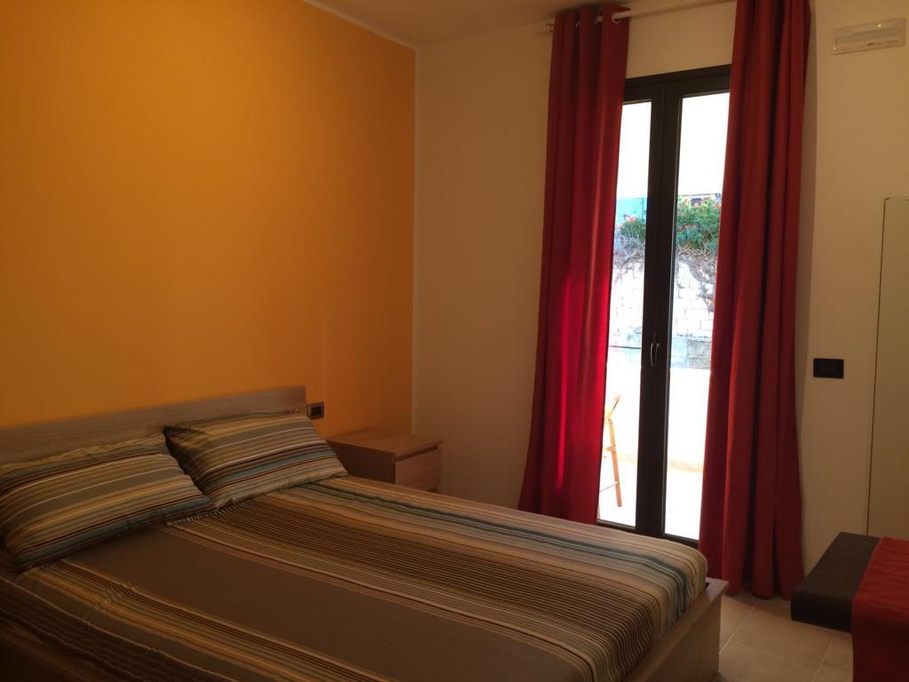 La Casa Delle Farfalle Bed & Breakfast Syracuse ห้อง รูปภาพ